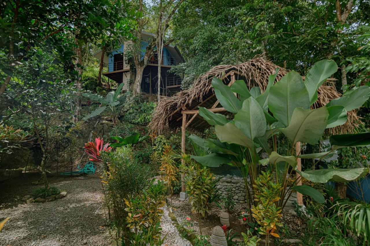 Oasis Diverse Adult Retreat Quepos Exterior photo