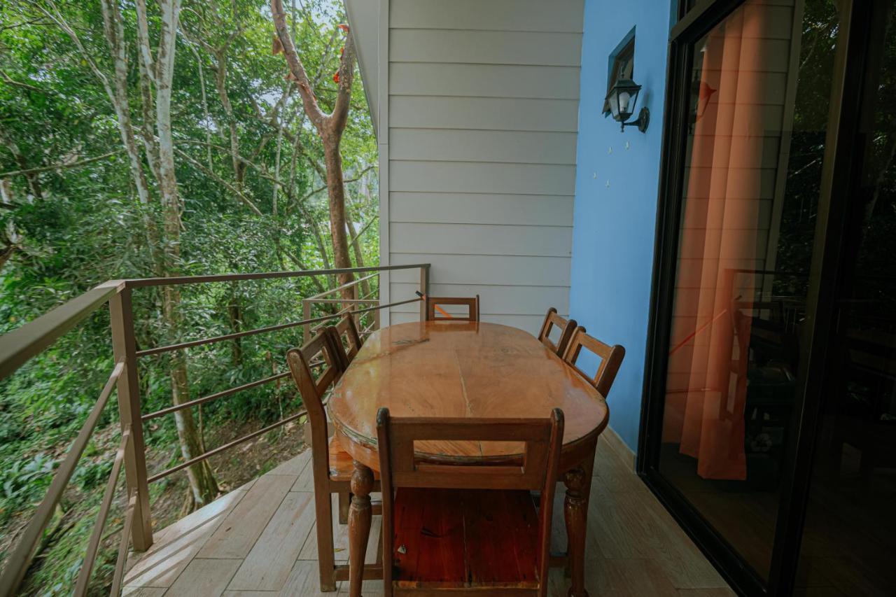 Oasis Diverse Adult Retreat Quepos Exterior photo