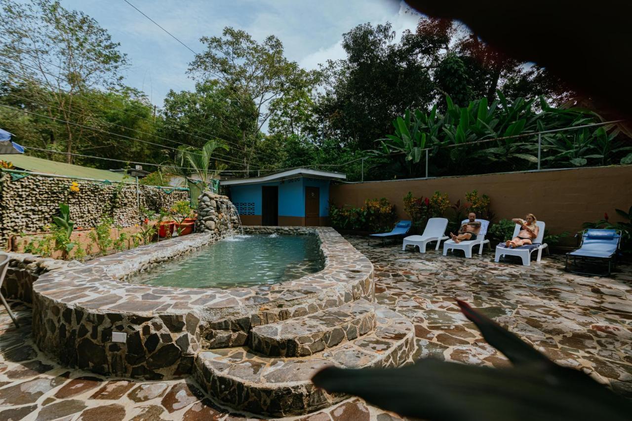 Oasis Diverse Adult Retreat Quepos Exterior photo